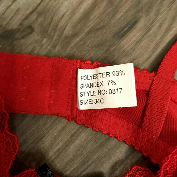 Valentines Special ❤️ Darling matching red bra & panties / Like New - Picture 10 of 13